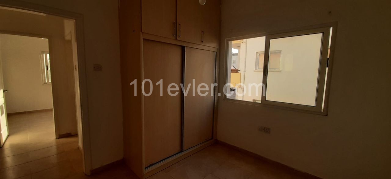 2 + 1 Cost-free Turkish apartment on the ground floor for sale in Hamitkoy. ** 