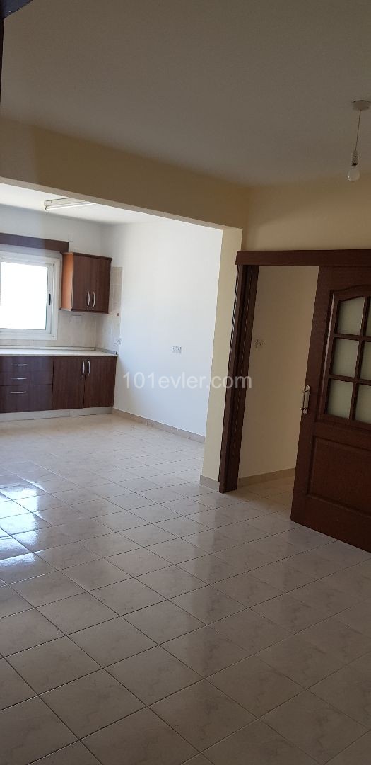 Yenikentte full eşyalı olmaya hazır 3+1 kiralık daire 