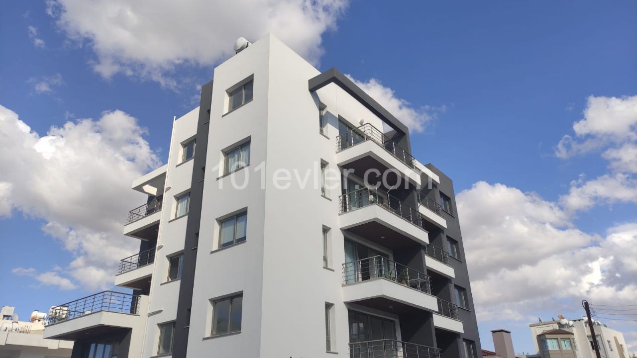 A PERFECT LOCATION IN GÖNYELİ, LARGE SPACIOUS, ELEVATOR AND PRIVATE PARKING (2+1) 90M2 MODERN DESIGNED FLATS FOR RENT ** 