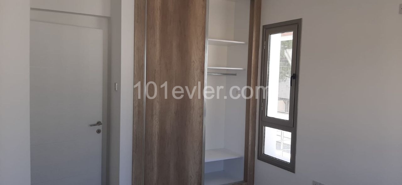 Newly finished 2+1 unfurnished flat for rent in central location in Gonyeli ** 