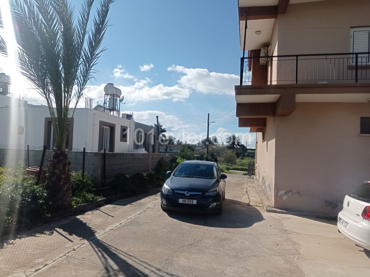 216M2 (WORKSHOP)+ 185M2 (WAREHOUSE) + 185M2 FULLY RENOVATED (3+1) HOUSING WITHIN 1450 M2 GARDEN IN ALAYKOY, EXCELLENT OPPORTUNITY IS WAITING FOR ITS NEW OWNER ** 