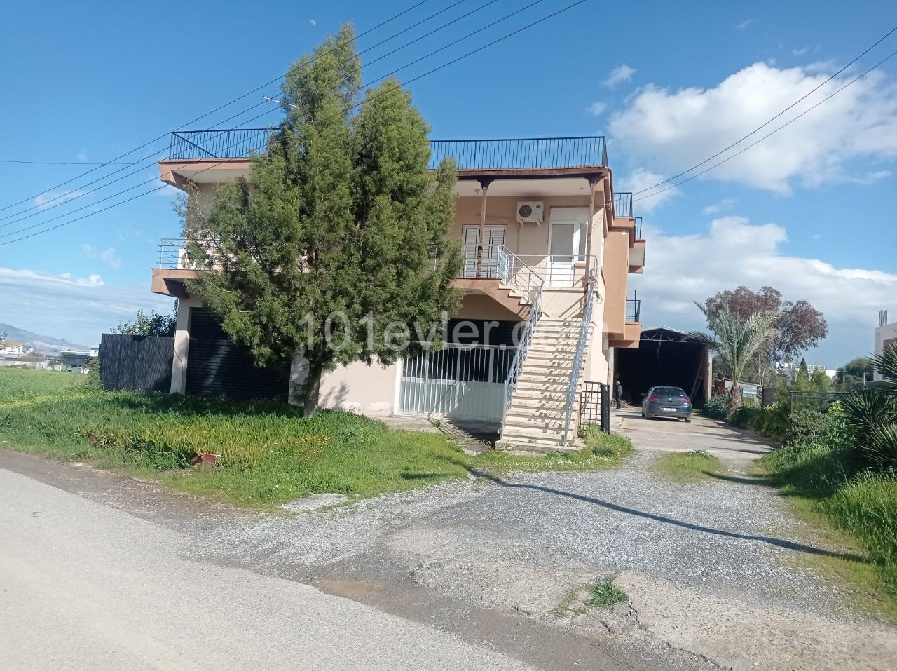 216M2 (WORKSHOP)+ 185M2 (WAREHOUSE) + 185M2 FULLY RENOVATED (3+1) HOUSING WITHIN 1450 M2 GARDEN IN ALAYKOY, EXCELLENT OPPORTUNITY IS WAITING FOR ITS NEW OWNER ** 