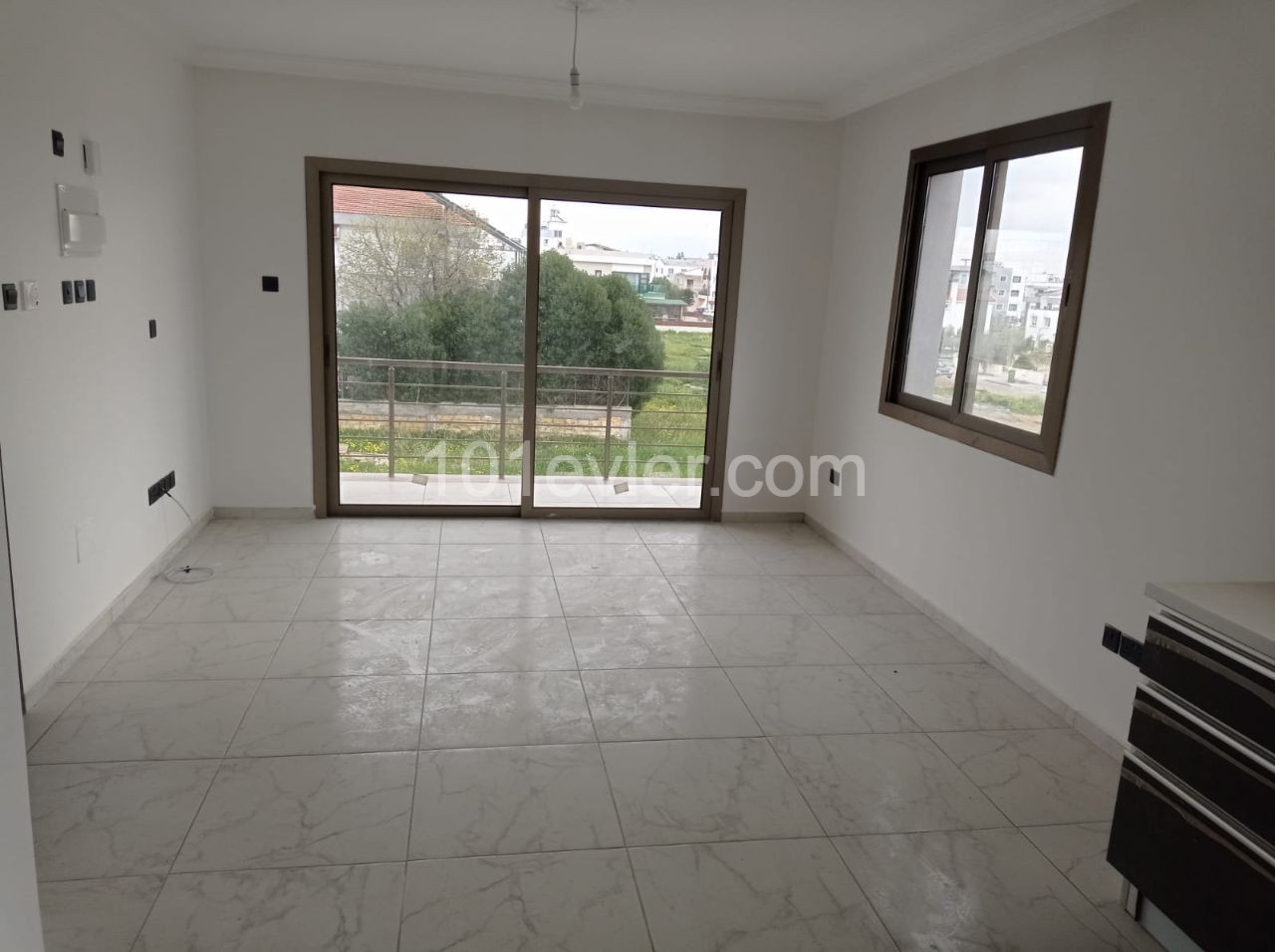 GÖNYELİ DE YENİ BİTMİŞ ŞAHANE (2+1) 80M2 TÜRKMALI DAİRELER KOÇAN VE KREDİSİ HAZIR