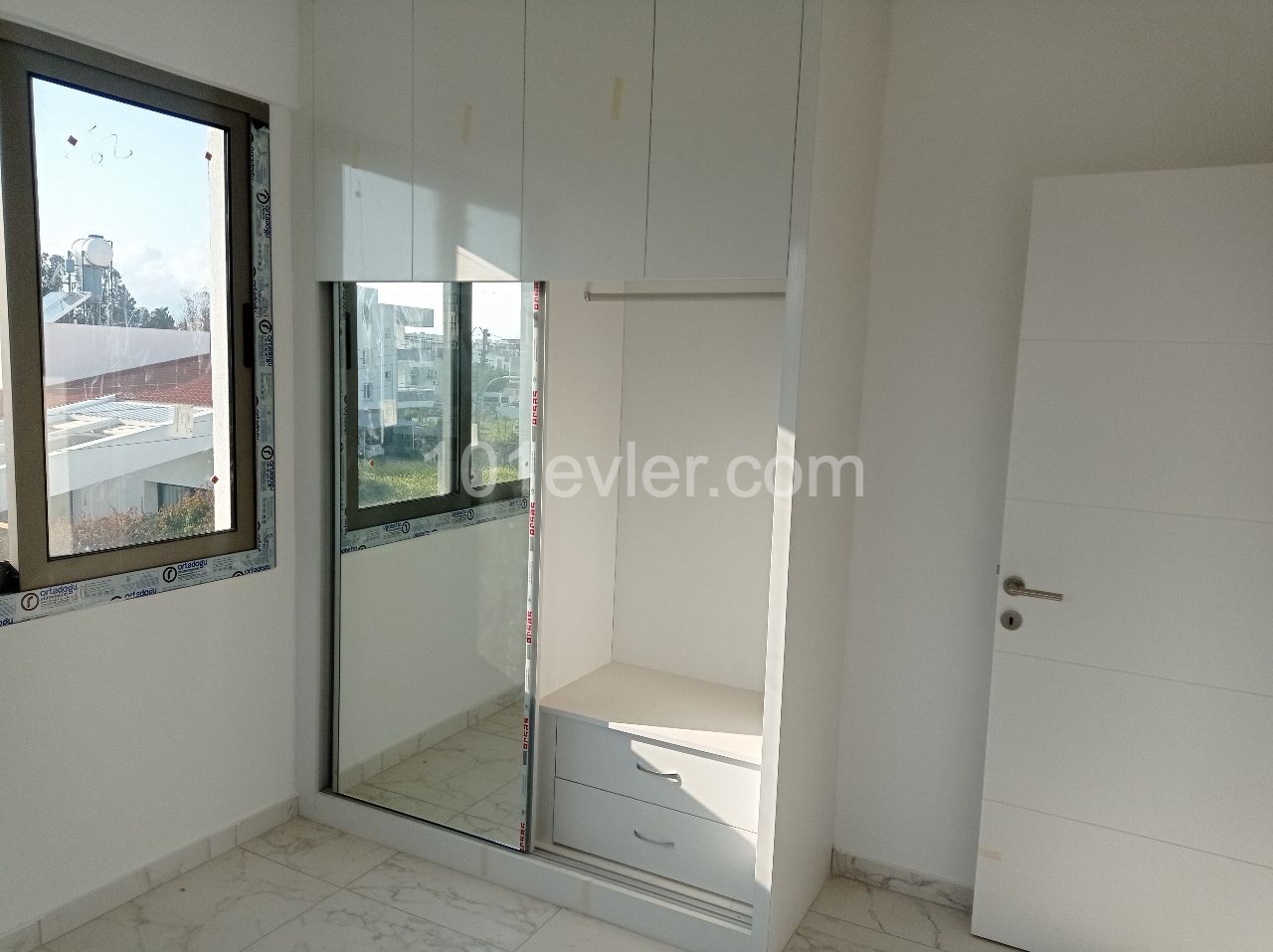 Ground floor 2+1 flat for sale in the center of Gonyeli ** 