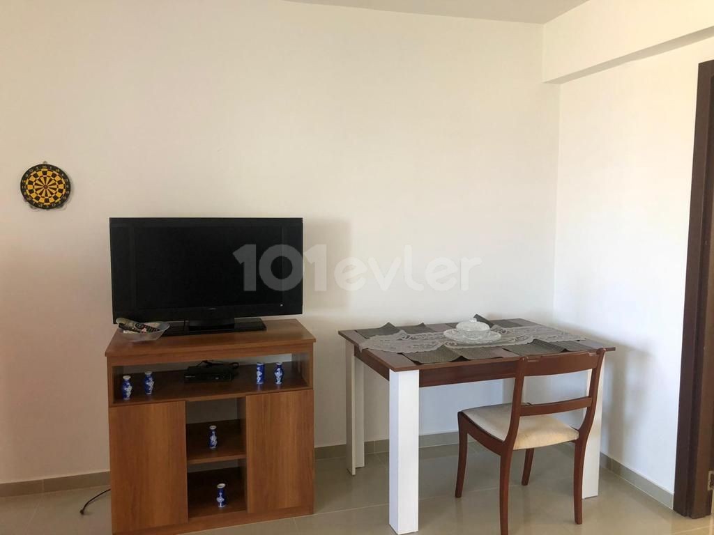 Ortaköy de şehirin merkezinde kiralık 1+1 daire 