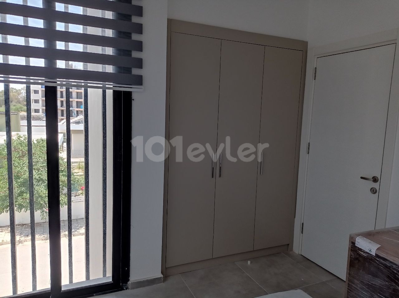 Dereboyunda kiralık 2+1 yeni eşyalı modern daire 