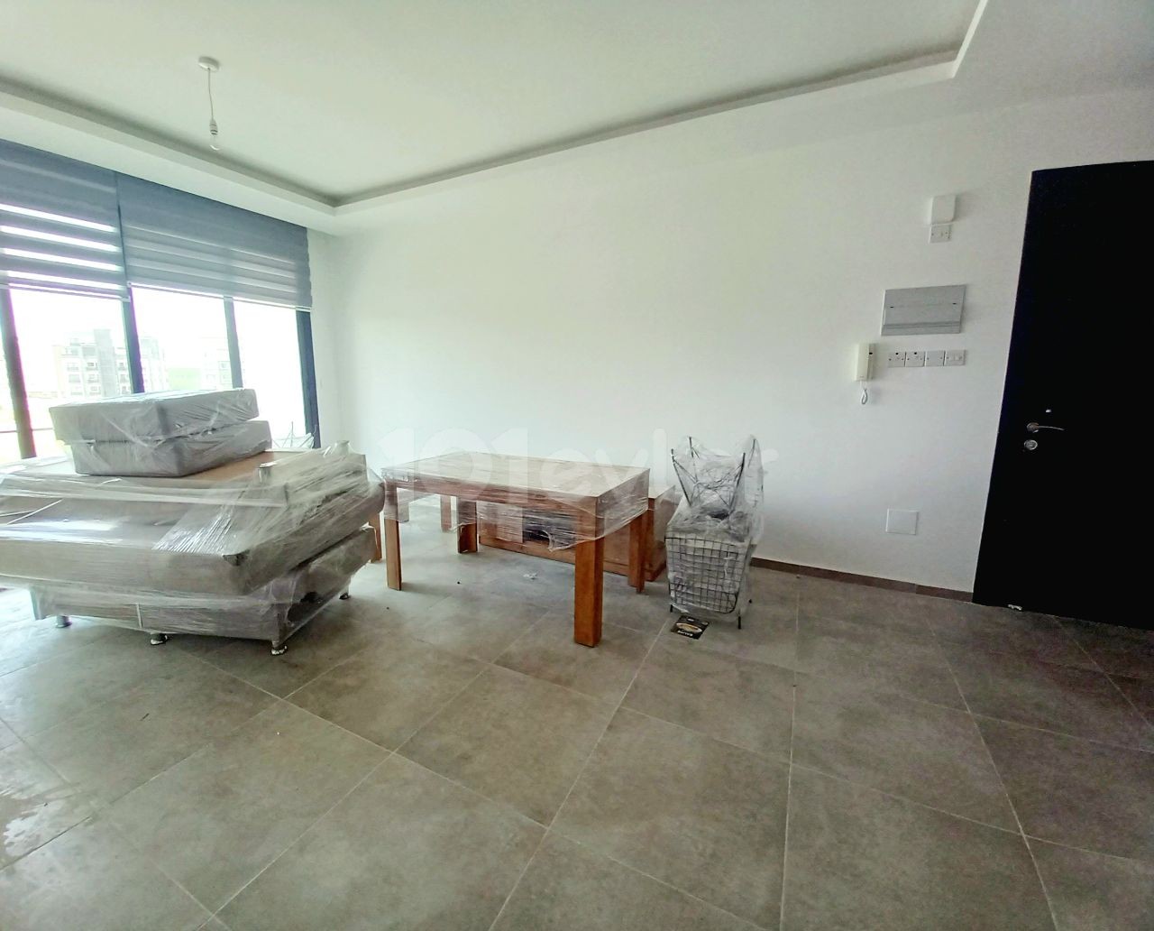 2+1 Rental Apartment with Zero Furniture in Dereboyu District ** 