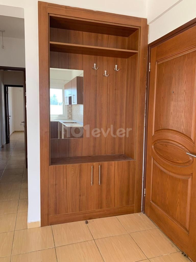 THE APARTMENT WITH ELEVATOR AND PARKING LOT (3+1) IN THE PERFECT LOCATION IN YENIŞEHIR IS IN A VERY GOOD CONDITION AND THE RENT IS GUARANTEED TO BE WAITING FOR THE LUCKY OWNER ** 