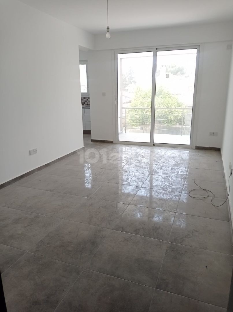 2+1 investment center apartment with elevator for sale in Kizilbaş district ** 