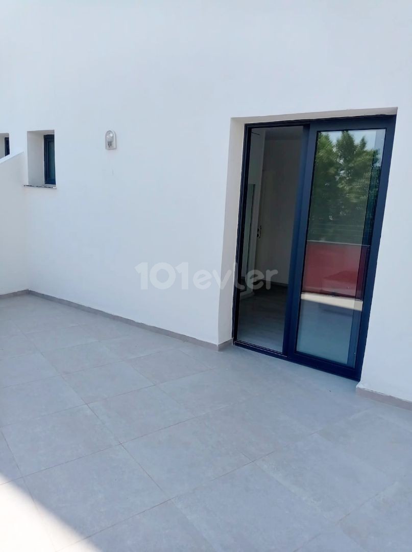 2 + 1 Furnished Apartment for Rent with Terrace in the Center of Yenişehir ** 