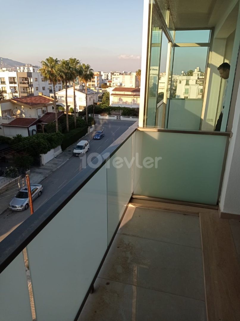 Spacious Penthouse for Sale in a Central Location with City Views in Mitre ** 