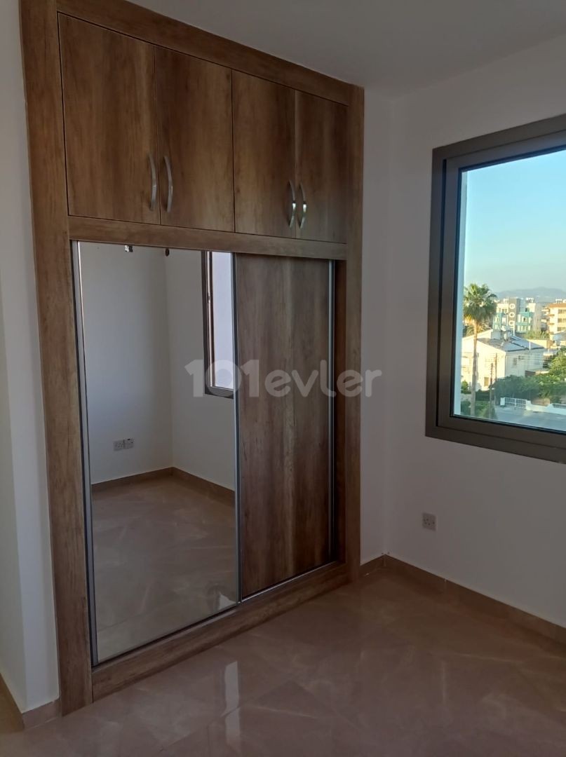 Spacious Penthouse for Sale in a Central Location with City Views in Mitre ** 