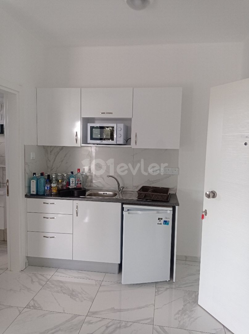 Marmara'da kiralık merkezi konumda studio daire 