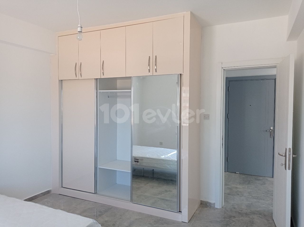 2 + 1 Furnished apartment in the central location in Ortakoy district ** 