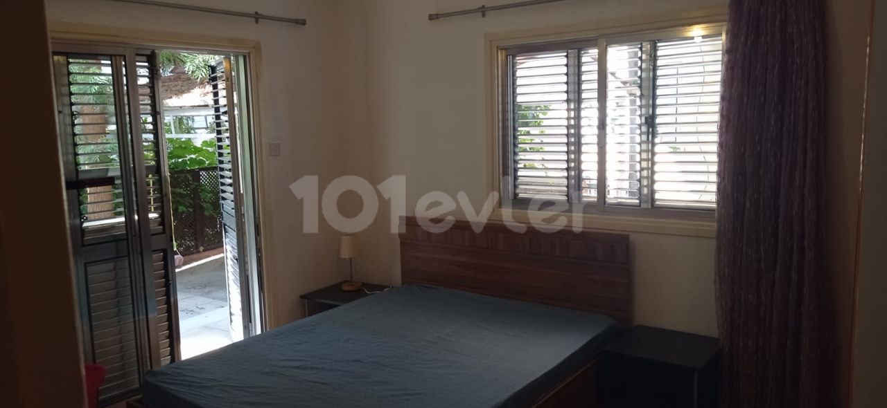 135 M2 GROUND FLOOR APARTMENT WITH SPACIOUS SPACIOUS GARDEN (3+1) IN AN EXCELLENT LOCATION IN ORTAKOY DISTRICT, EACH ROOM IS A WONDERFUL AIR-CONDITIONED APARTMENT FOR RENT ** 