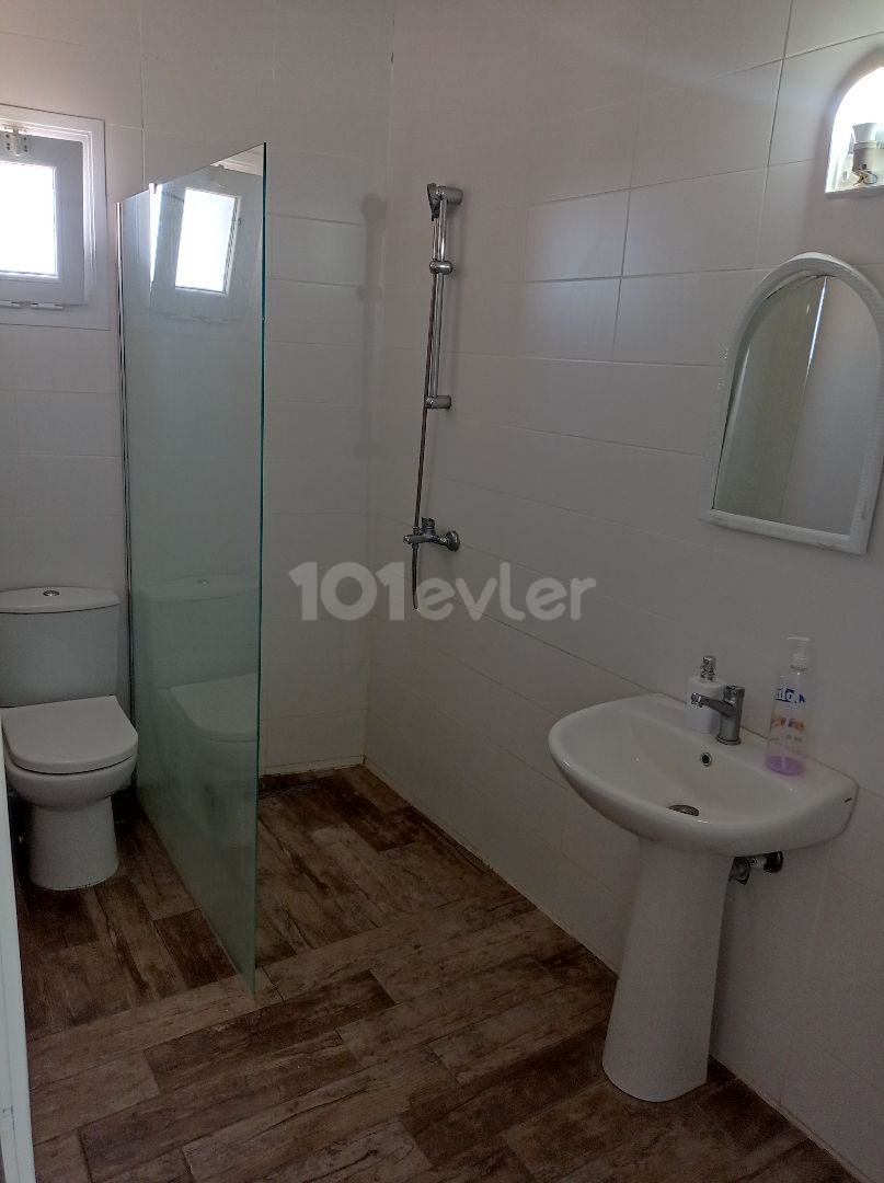 Yenikent bölgesinde aylık ödemeli 2+1 eşyalı daire 