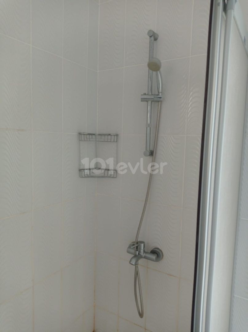 90M2 SPACIOUS SPACIOUS RENTAL APARTMENT WITH ELEVATOR (2+1) IN KAYMAKLI TERMINAL AREA ** 