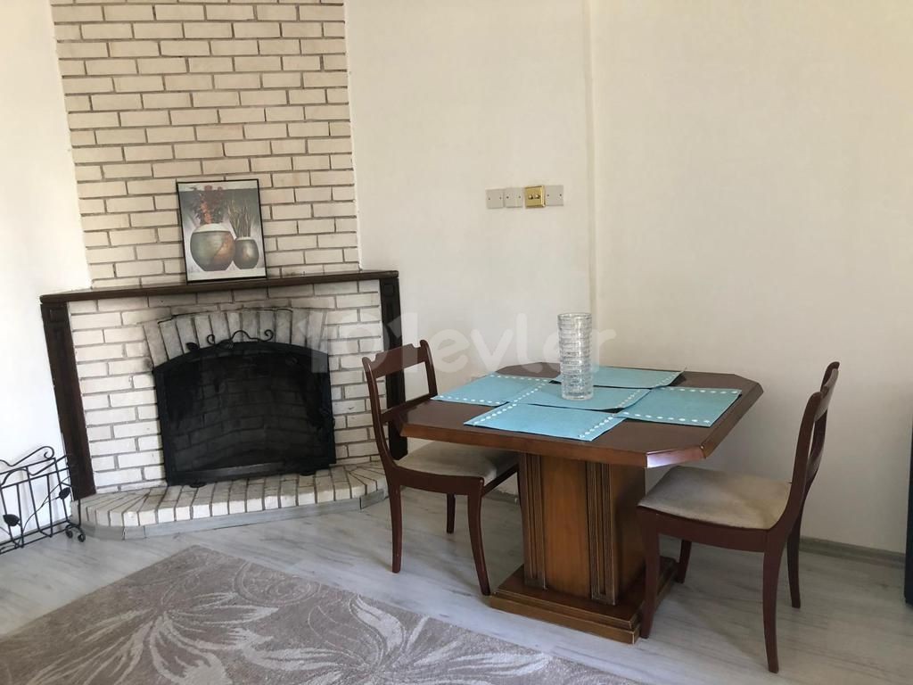 EXCELLENT KIRAKIK DETACHED HOUSE WITH A FIREPLACE OF 90M2 (2+1) VERY CLOSE TO RESTAURANTS, STALLS AND MARKETS IN ORTAKOY ** 