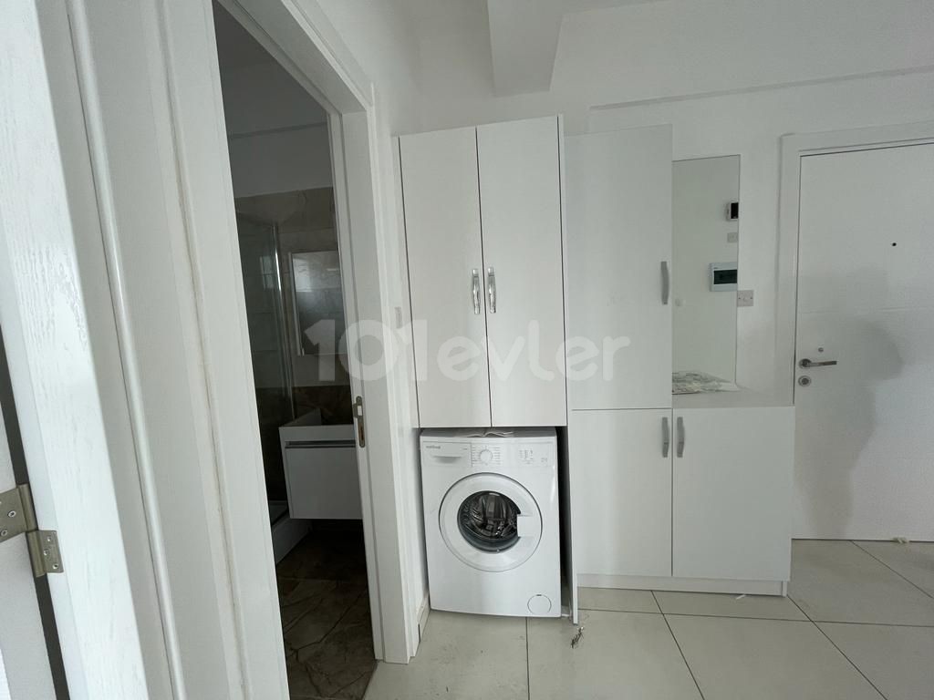 Luxury 2 + 1 apartment for rent in the center of Yenişehir region ** 