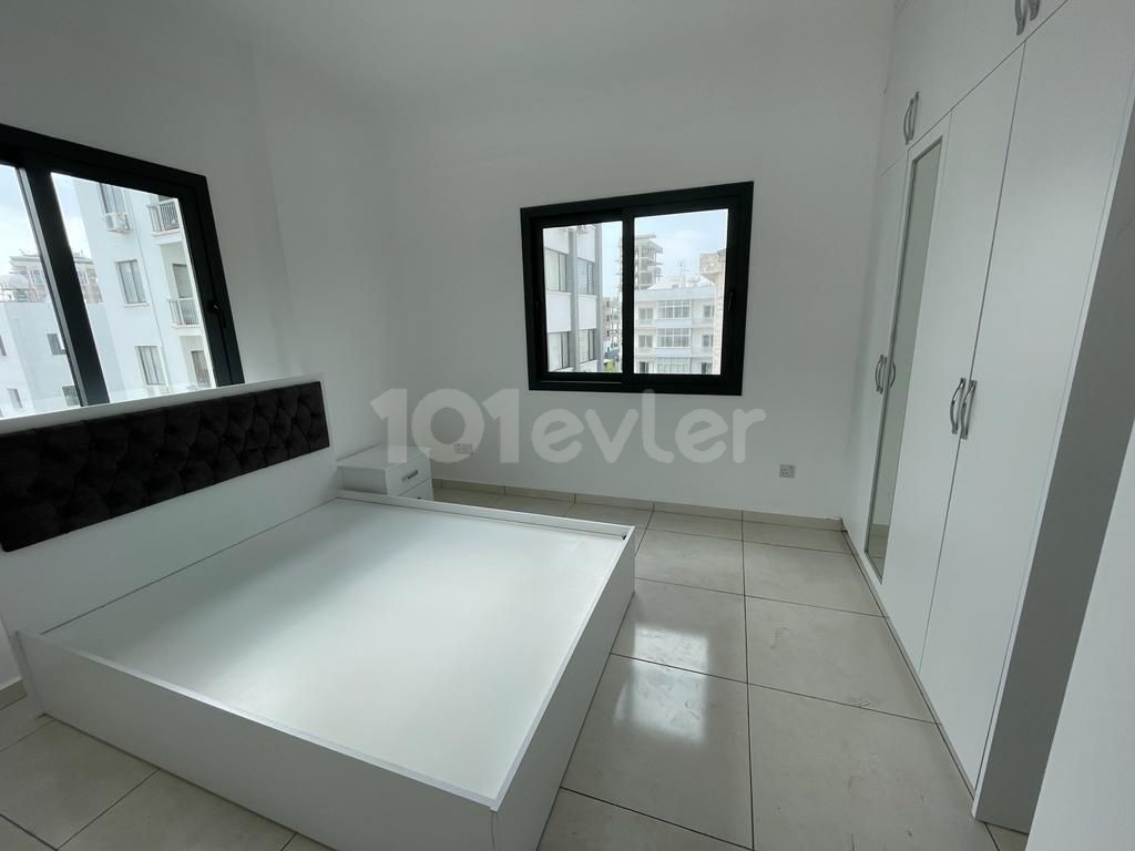 Luxury 2 + 1 apartment for rent in the center of Yenişehir region ** 