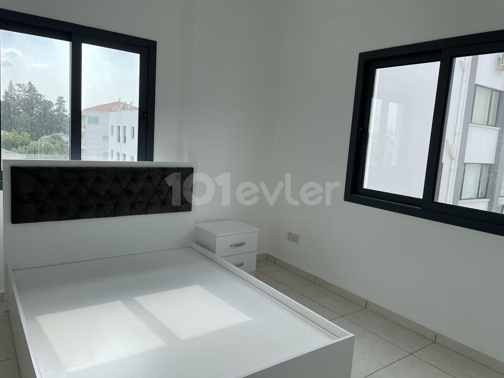 Luxury 2 + 1 apartment for rent in the center of Yenişehir region ** 