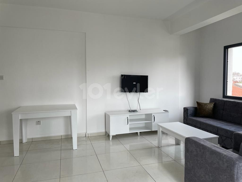 Luxury 2 + 1 apartment for rent in the center of Yenişehir region ** 