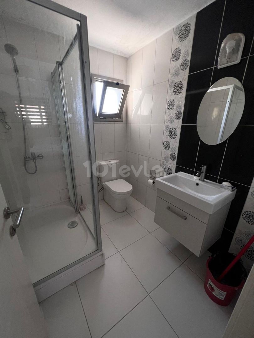 Dumlupınar 'da şahane konumda kiralık 3+1 olan huzuruna eşlik eden kalitesi ile kiralık villa 