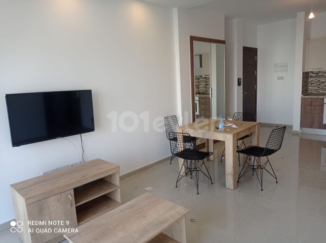 A PERFECT (2 + 1) APARTMENT FOR RENT WITH ZERO FURNITURE IN A NEW ELEVATOR BUILDING IN ORTAKENT, WITHIN WALKING DISTANCE OF DEREBOYUN AND STOPS ** 