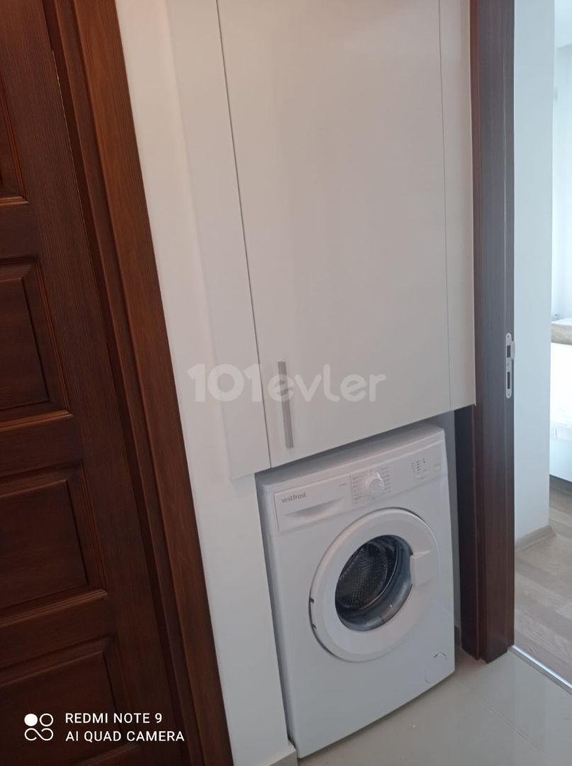 A PERFECT (2 + 1) APARTMENT FOR RENT WITH ZERO FURNITURE IN A NEW ELEVATOR BUILDING IN ORTAKENT, WITHIN WALKING DISTANCE OF DEREBOYUN AND STOPS ** 