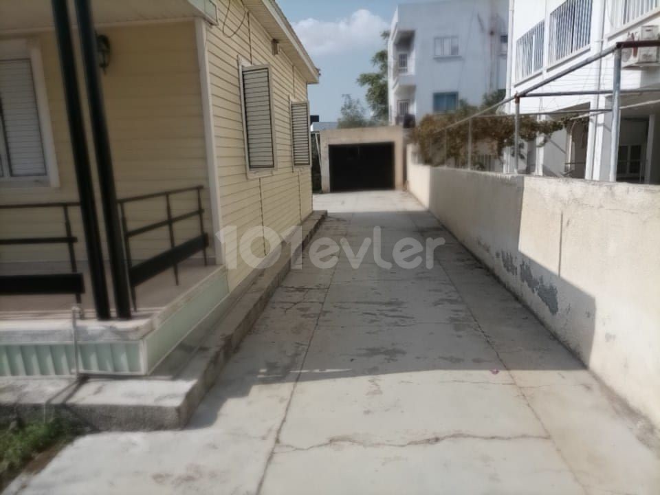 Detached House To Rent in Kızılbaş, Nicosia