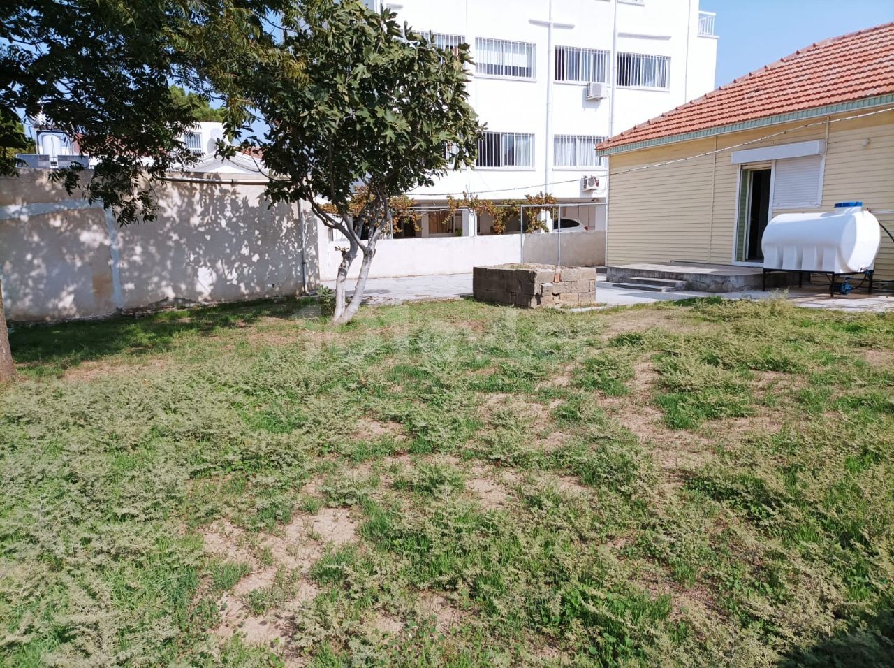 Detached House To Rent in Kızılbaş, Nicosia