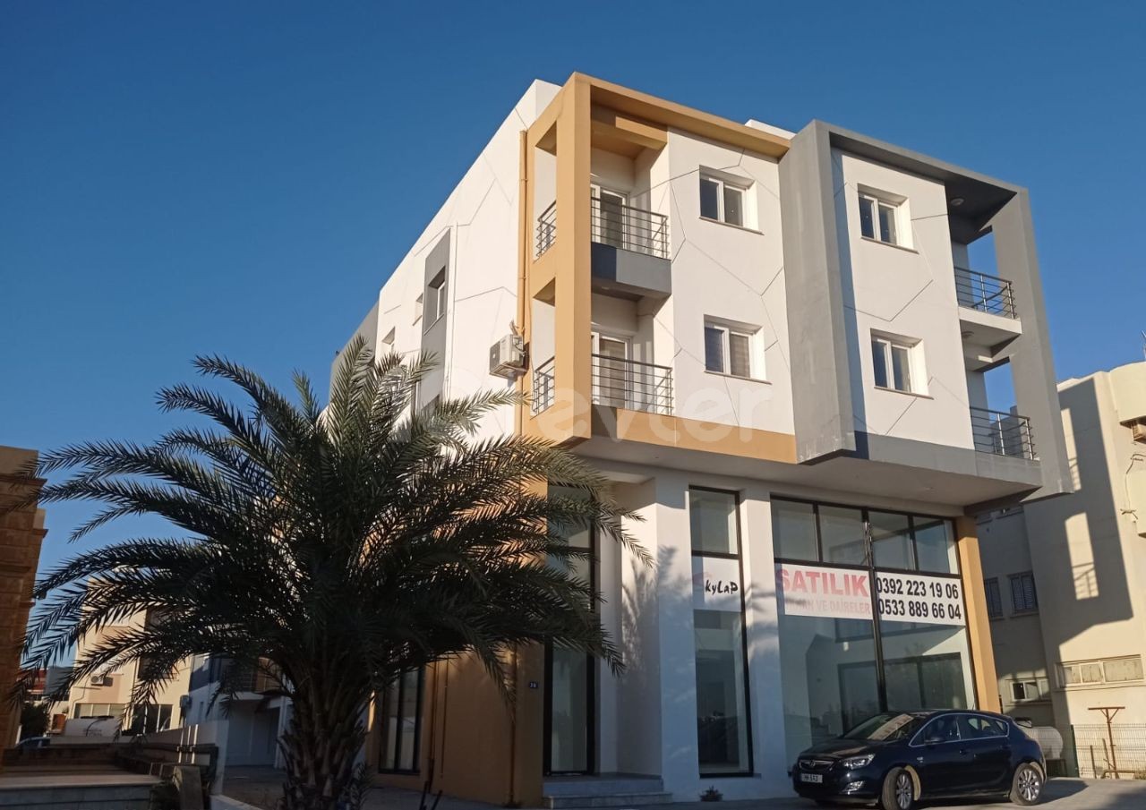 GÖNYELİ DE MÜKEMMEL BİR LOKASYONDA GENİŞ FERAH,  ÖZEL OTOPARKLI (2+1) 85M2 MODERN DİZAYNLI KİRALIK DAİRE