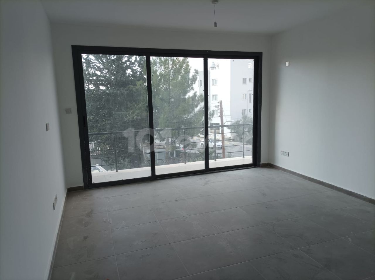 Opportunity 2+1 investment apartments centrally located in Küçük kaymaklı region