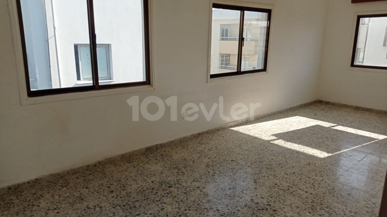 Flat For Sale in Gönyeli, Nicosia