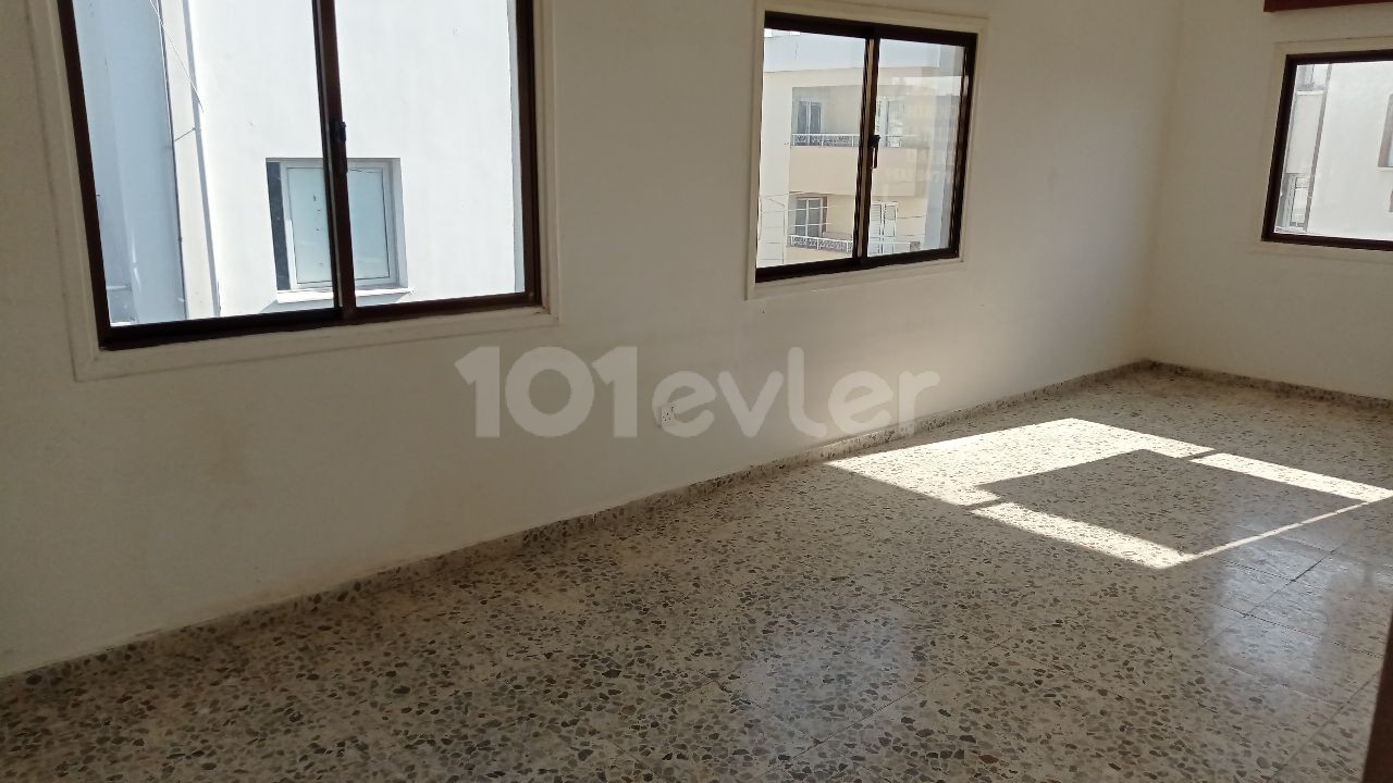 Flat For Sale in Gönyeli, Nicosia