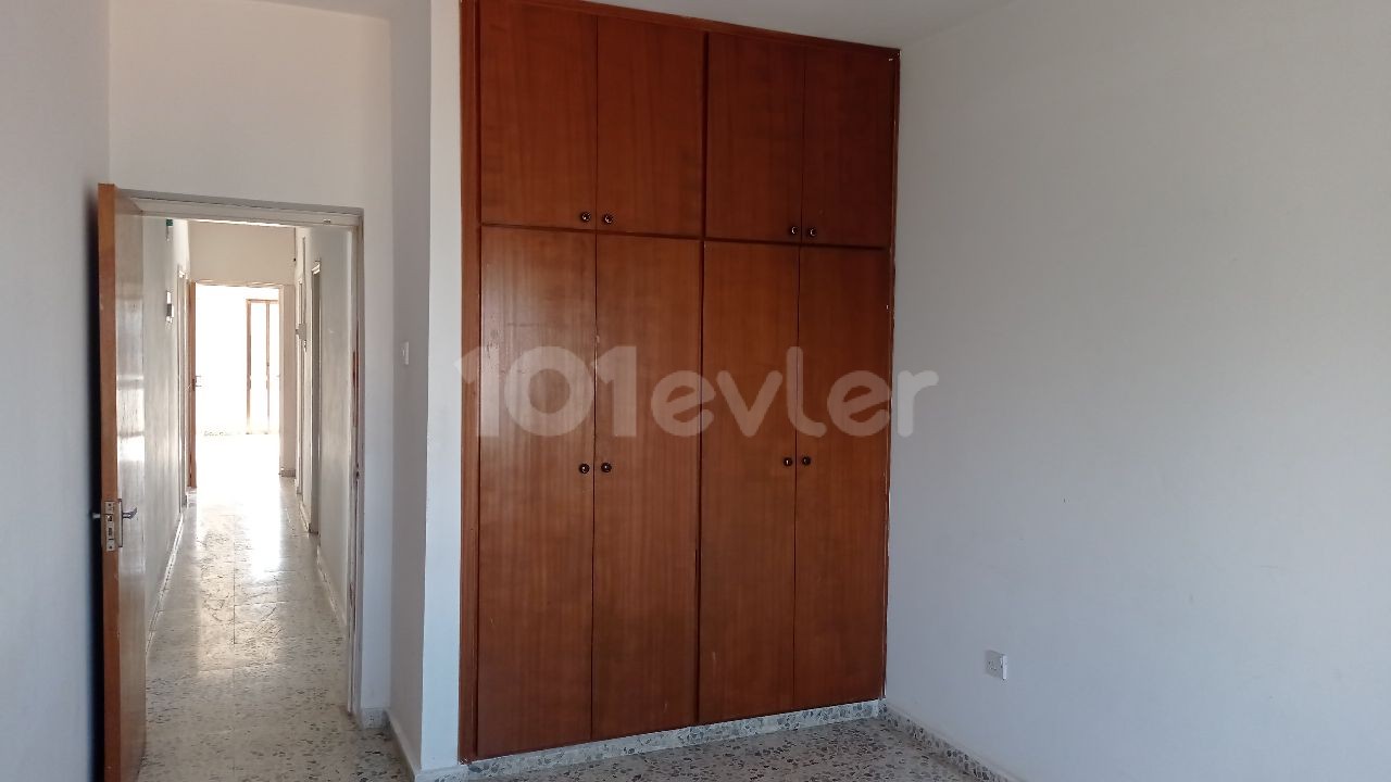 Flat For Sale in Gönyeli, Nicosia