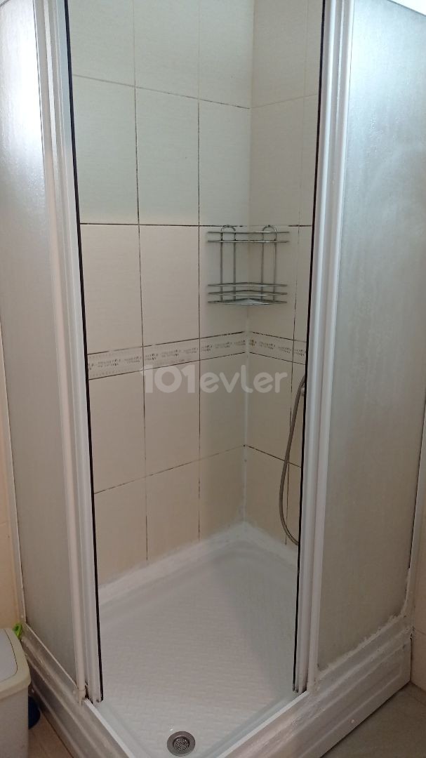 Ground floor, centrally located 2+1 furnished flat for rent in Gönyeli