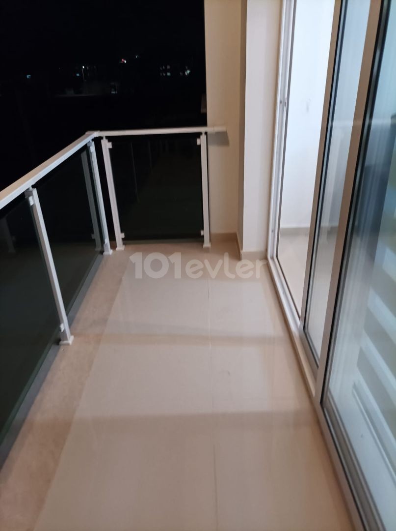 PERFECT NEW FURNISHED FLAT WITH BALCONY (2+1) 90M2 FOR RENT IN NEW BUILDING IN HAMİTKÖY