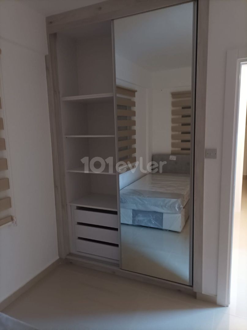 HAMİTKÖY DE YENİ BİNADA MÜKEMMEL SIFIR EŞYALI BALKONLU (2+1) 90M2 KİRALIK DAİRE