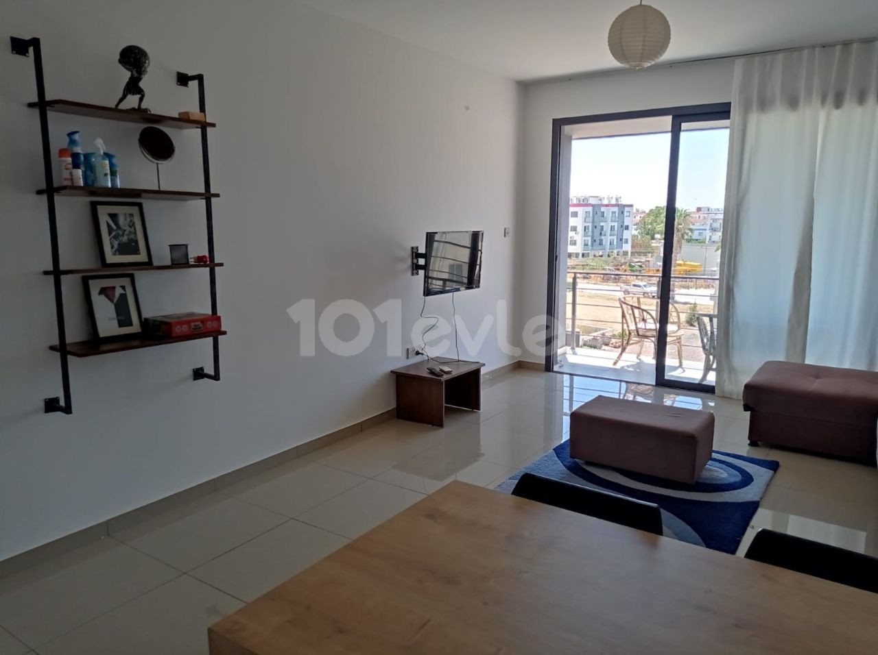 Fully furnished 2 + 1 apartment for rent in Gönyeli central location. (It will be available on March 6.)