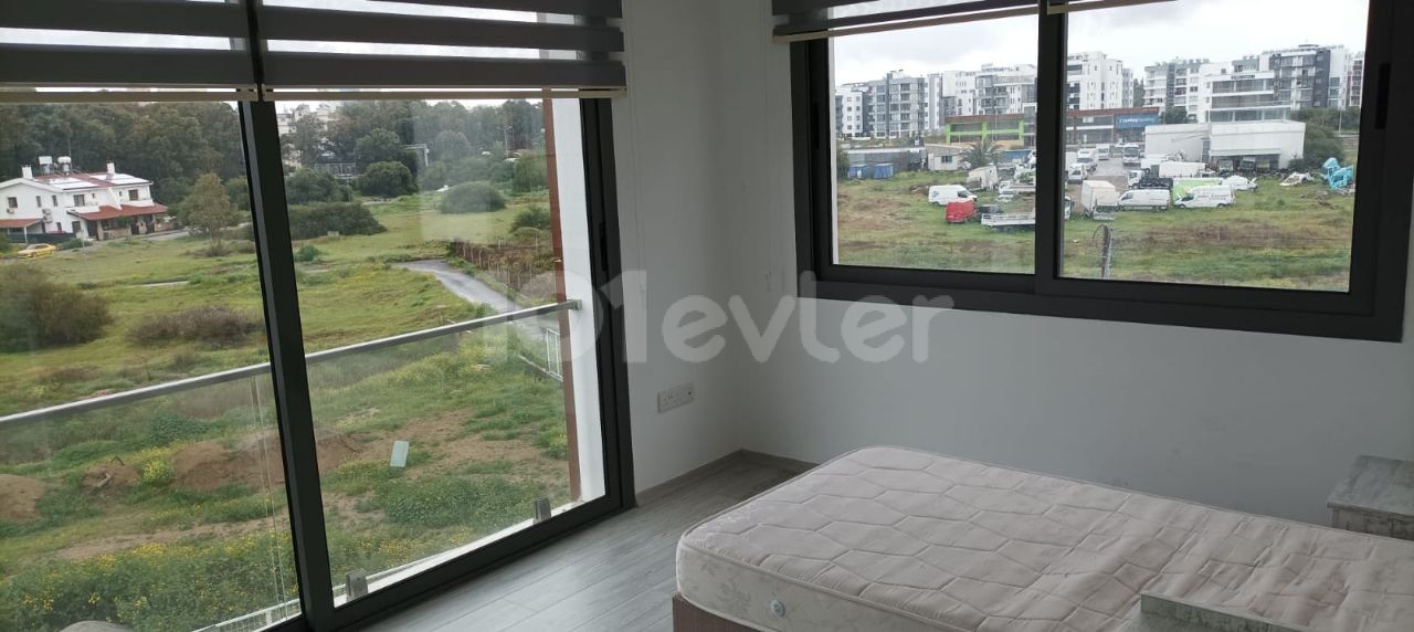 LARGE AND SPACIOUS (2+1) 90M2 PERFECTLY FURNISHED FLAT IN ORTAKÖY AREA, WALKING DISTANCE TO DEREBOY