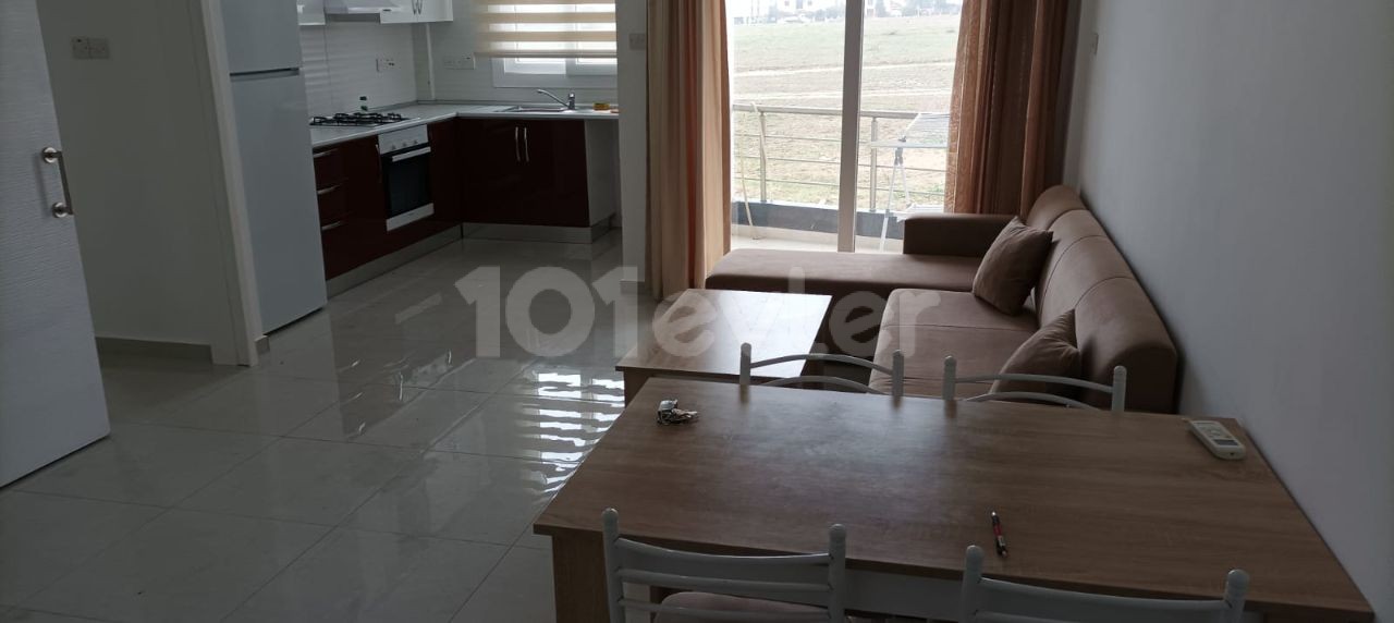 IN A BEAUTIFUL LOCATION IN GÖNYELI, CLOSE TO THE BUS STOP AND MARKETS (2 + 1) LARGE SPACIOUS APARTMENT WITH AIR CONDITIONING IN EVERY ROOM