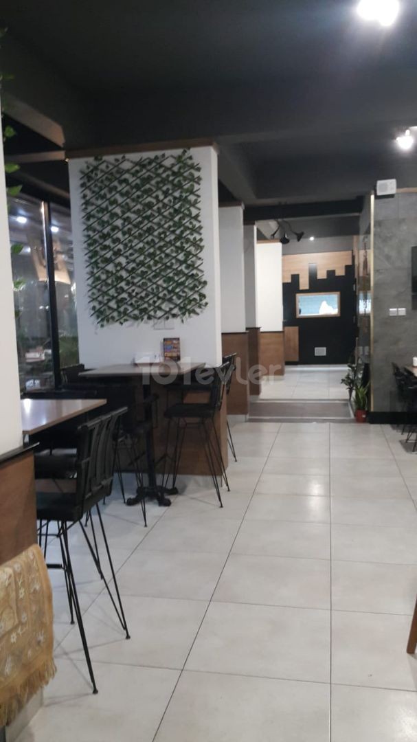 Göçmenköy'de  Devren Satılık Herşey Hazır  Restorant - Cafe