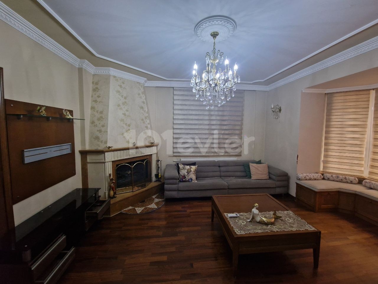 Komplett freistehende Villa zur Miete in der Gegend von Yenikentin En Göze