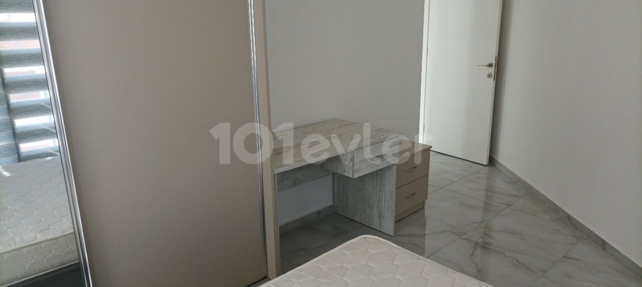 PERFECT LOCATION IN YENIKENT, VERY CLOSE TO STOPS AND MARKETS (2+1) SPACIOUS AND SPACIOUS FLAT FOR RENT WITH ALL AIR CONDITIONING ROOMS