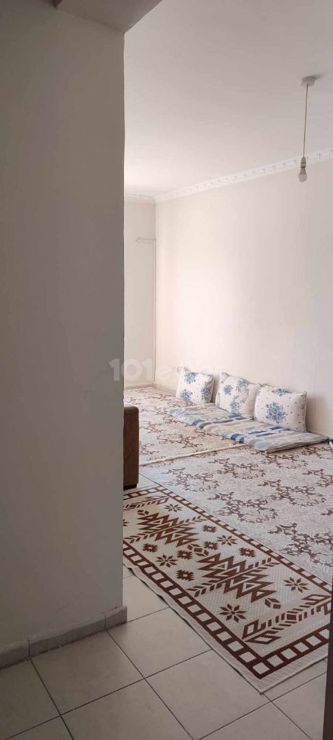 3+1 flat for sale in Yenicami area