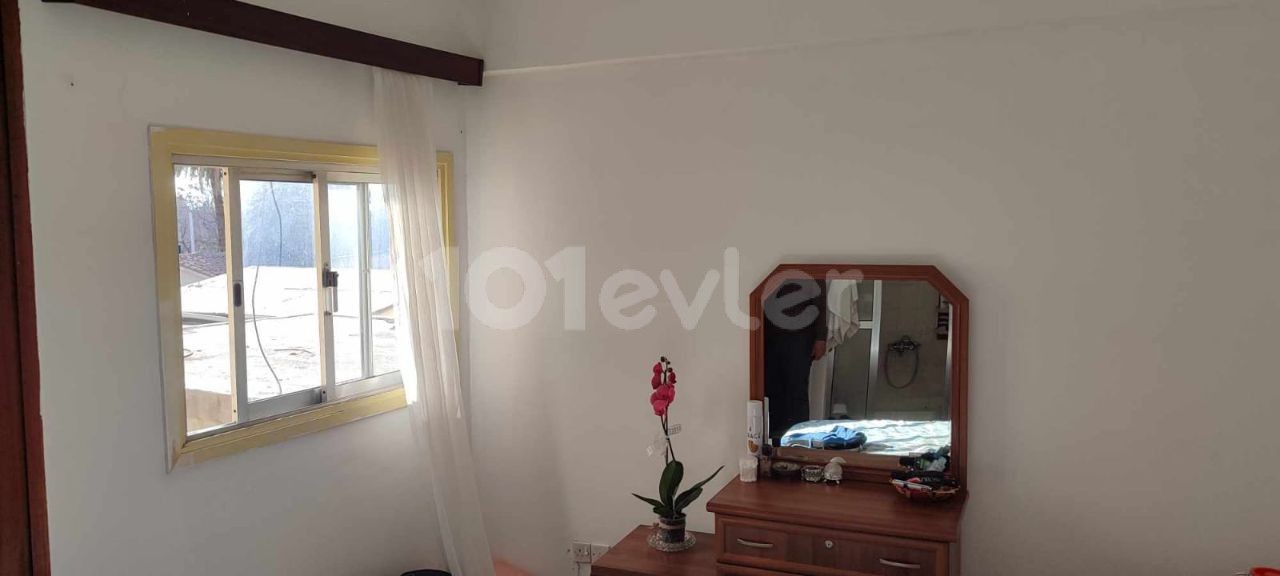 3+1 flat for sale in Yenicami area