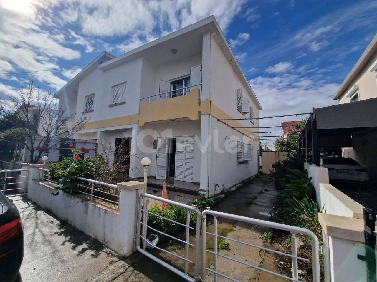 **OPPORTUNITY ** 170 M2 GARDEN TWIN VILLA IN YENIKENT (3+1)