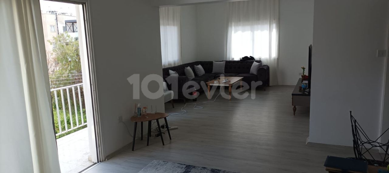 135M2 (2+1) LARGE SPACIOUS INTERIOR COMPLETE RENOVATED TURKISH MADE REASONABLE PRICE FLAT FOR SALE IN PERFECT LOCATION IN YENIKENT NO VAT NO TRANSFORMER.