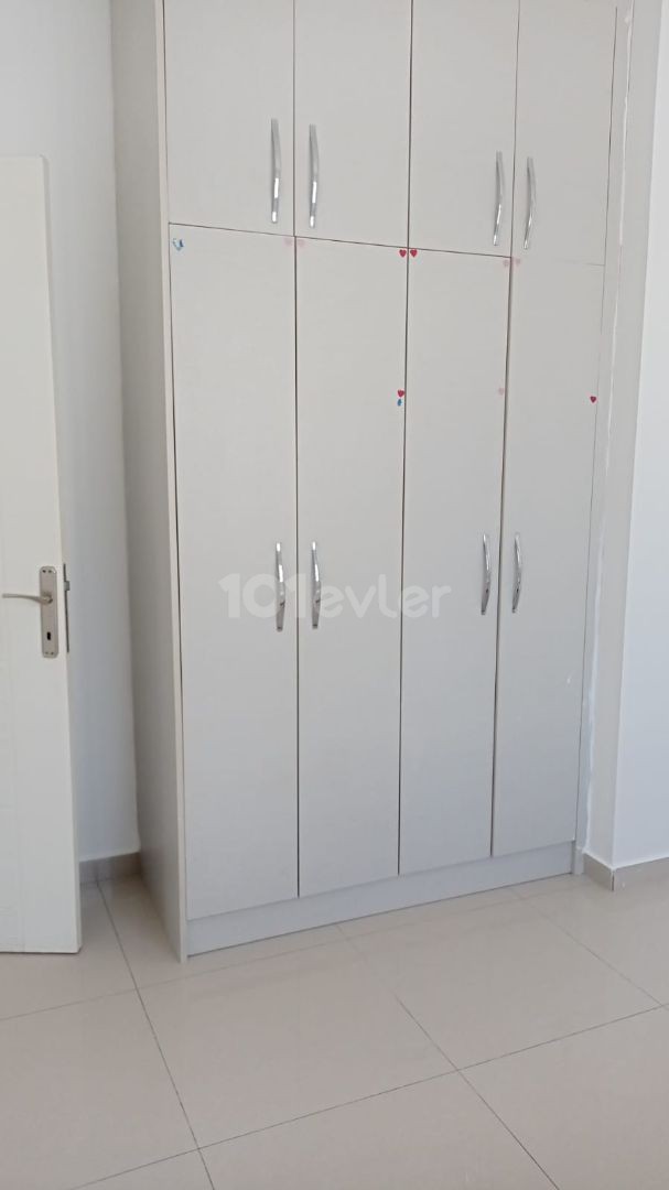 2+1 flat for rent in Gönyeli center